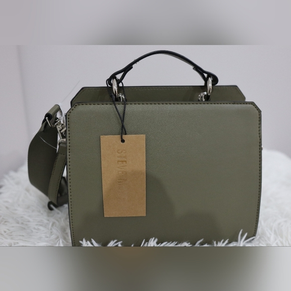 New and Authentic Steve Madden Bevely olive satchel bag - Picture 4 of 5